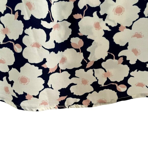 Skies Are Blue Kaulin Relaxed Floral Button Down Top White Blush Navy Print | PL - Picture 11 of 16